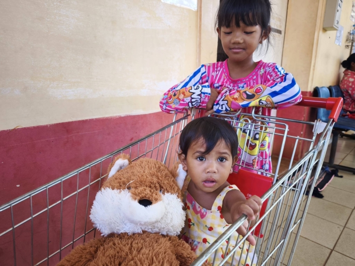 12. Kinder-Operationsmission in Ratanakiri, Kambodscha - Gecko Kinderhilfe